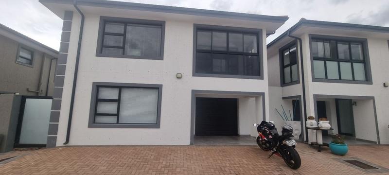 3 Bedroom Property for Sale in Dana Bay Western Cape